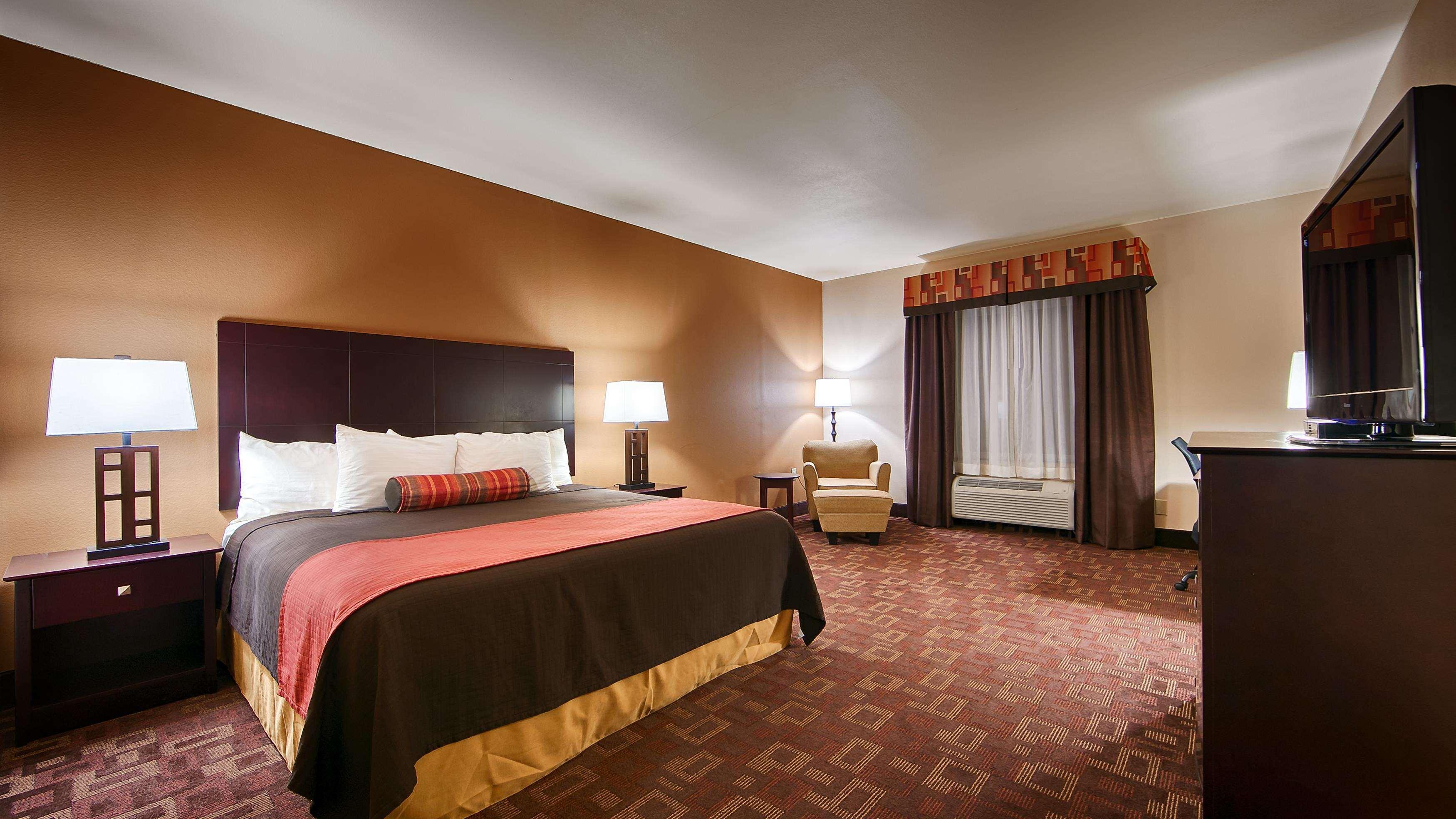 Best Western Plus Goliad Inn & Suites Экстерьер фото